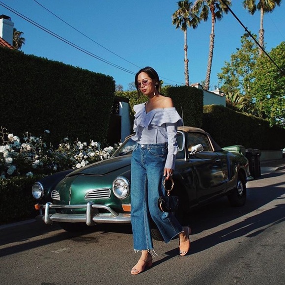 🆕 Alyssa Off The Shoulder Ruffle Top - Picture 6 of 8